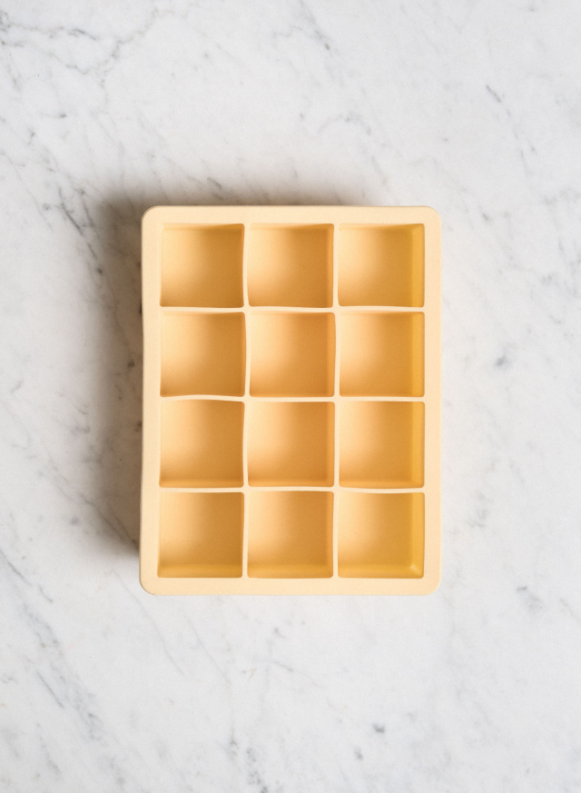 Ice Cube Tray Light Yellow