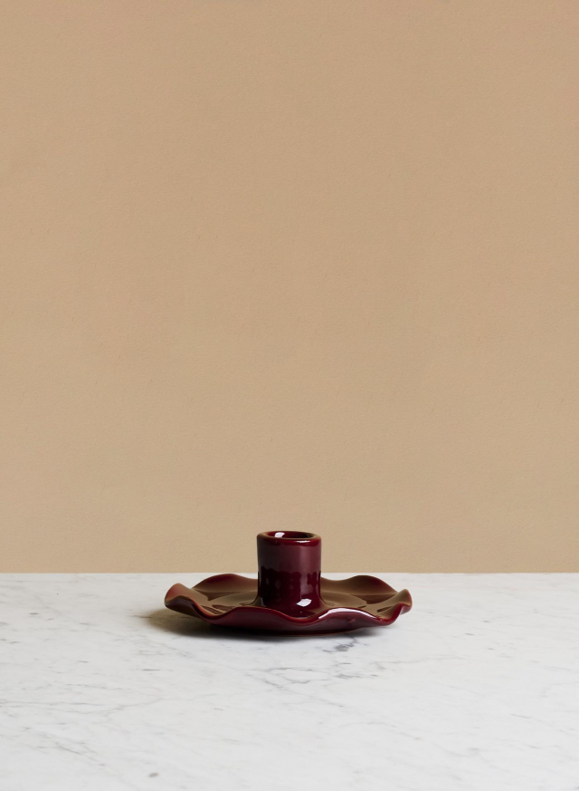 Wavy Candle Holder Burgundy