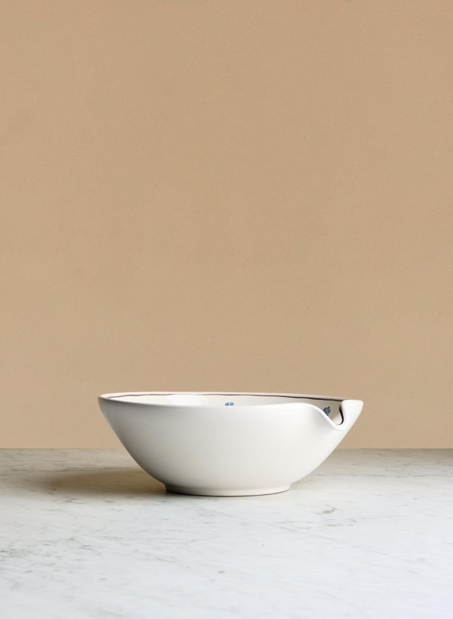 Bowl With Spout Tradizionali