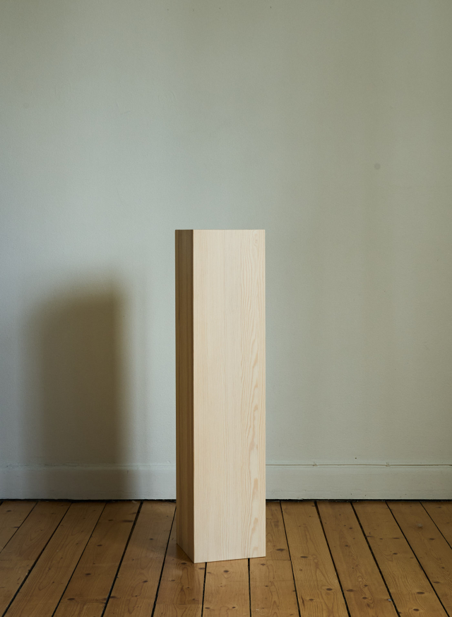 Pedestal White Oiled