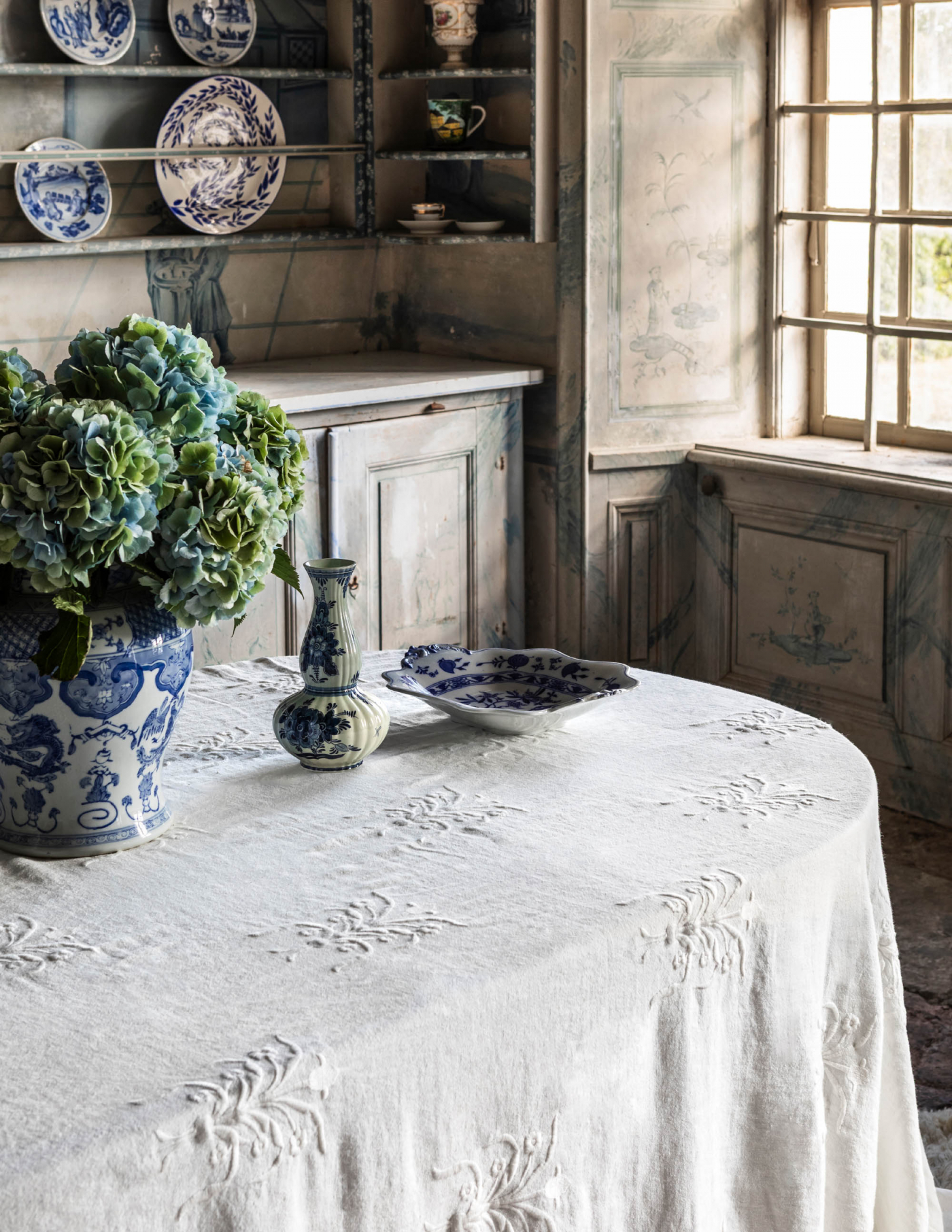 Floral Tablecloth White