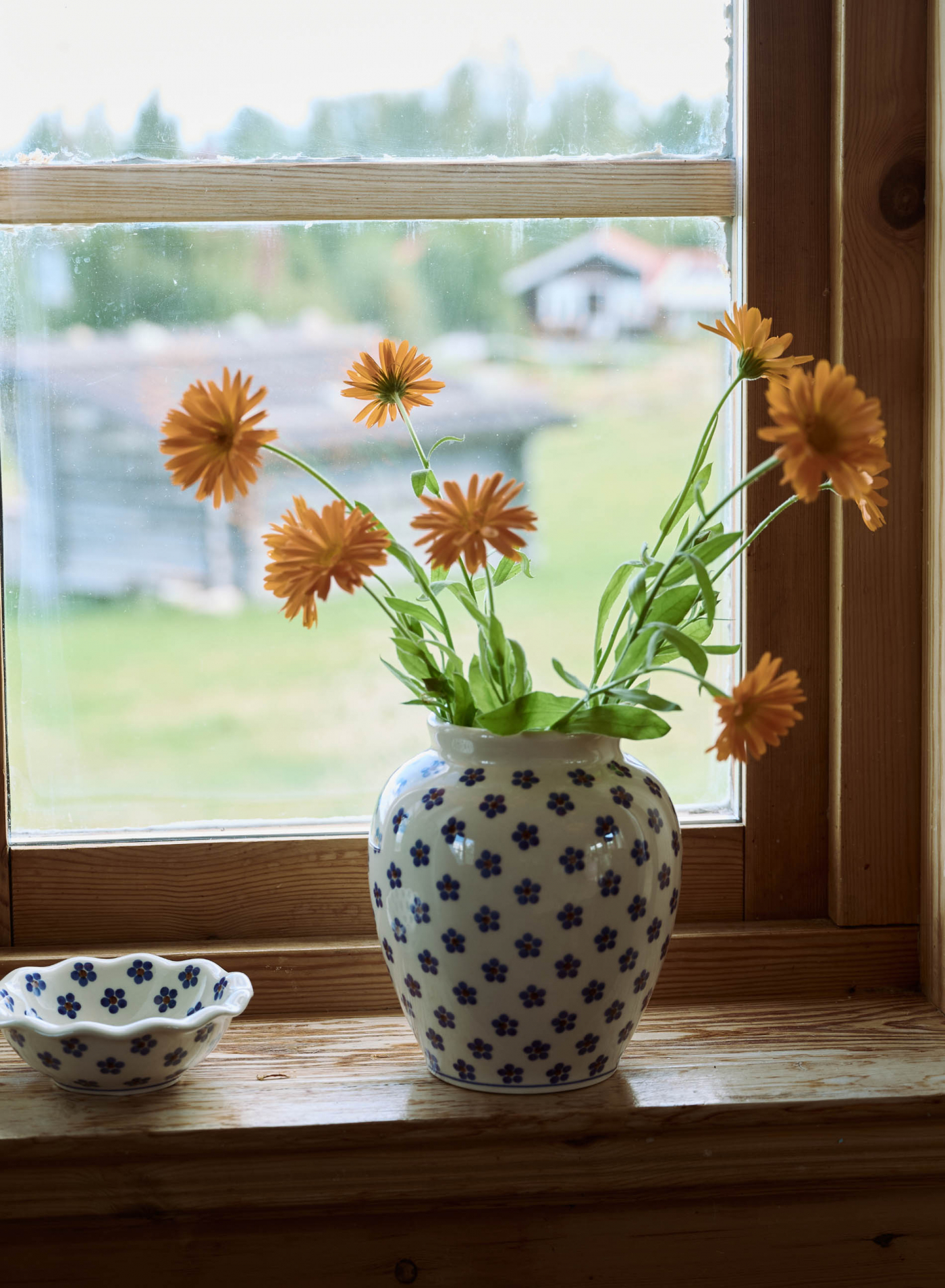 Dessert Bowl Flowers