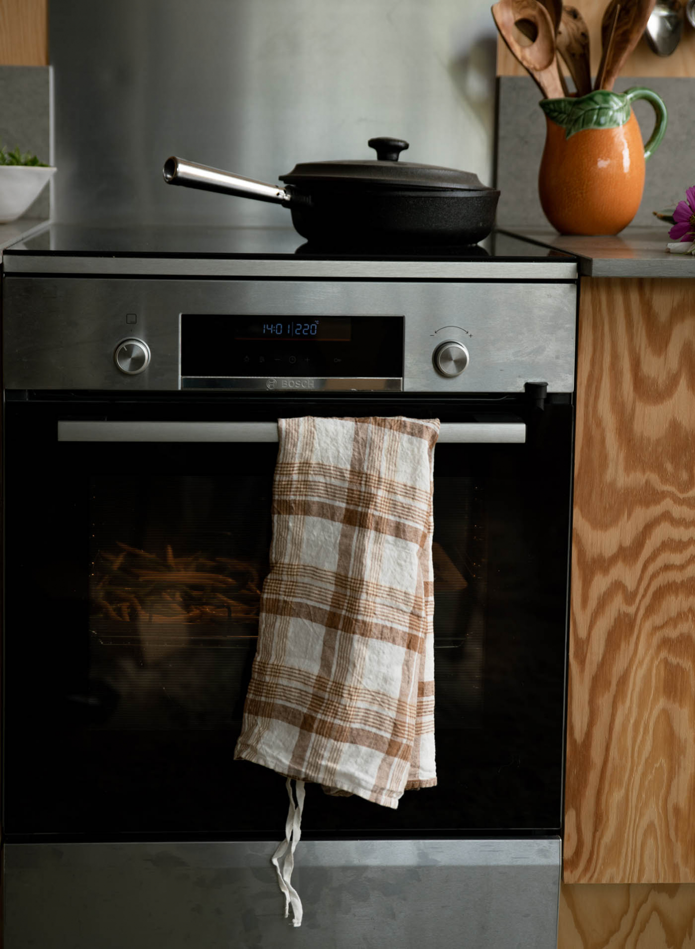 Kitchen Towel Caramel Checks