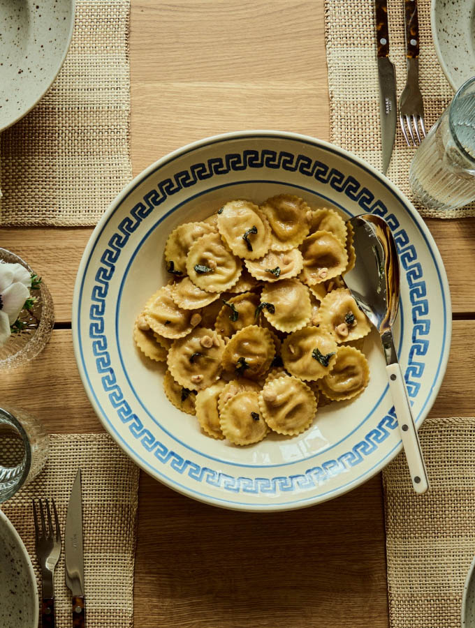 Sabre — Bistro Ivory