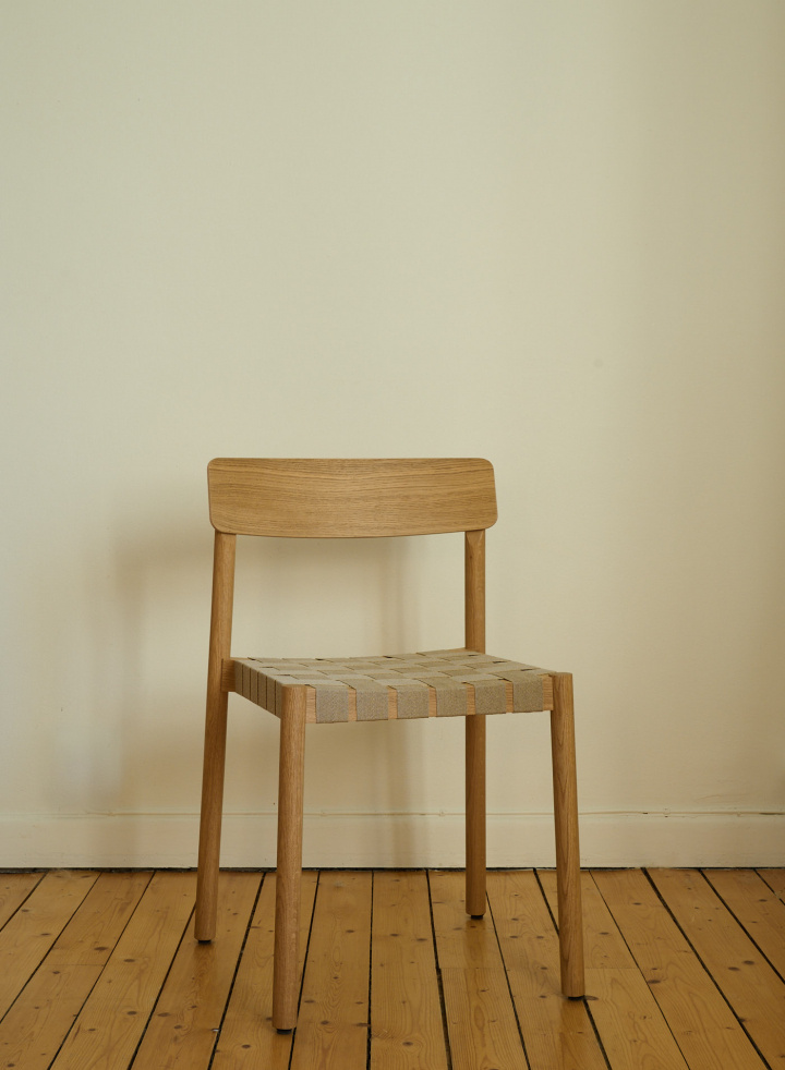 Betty TK1 Chair Oak / Natural