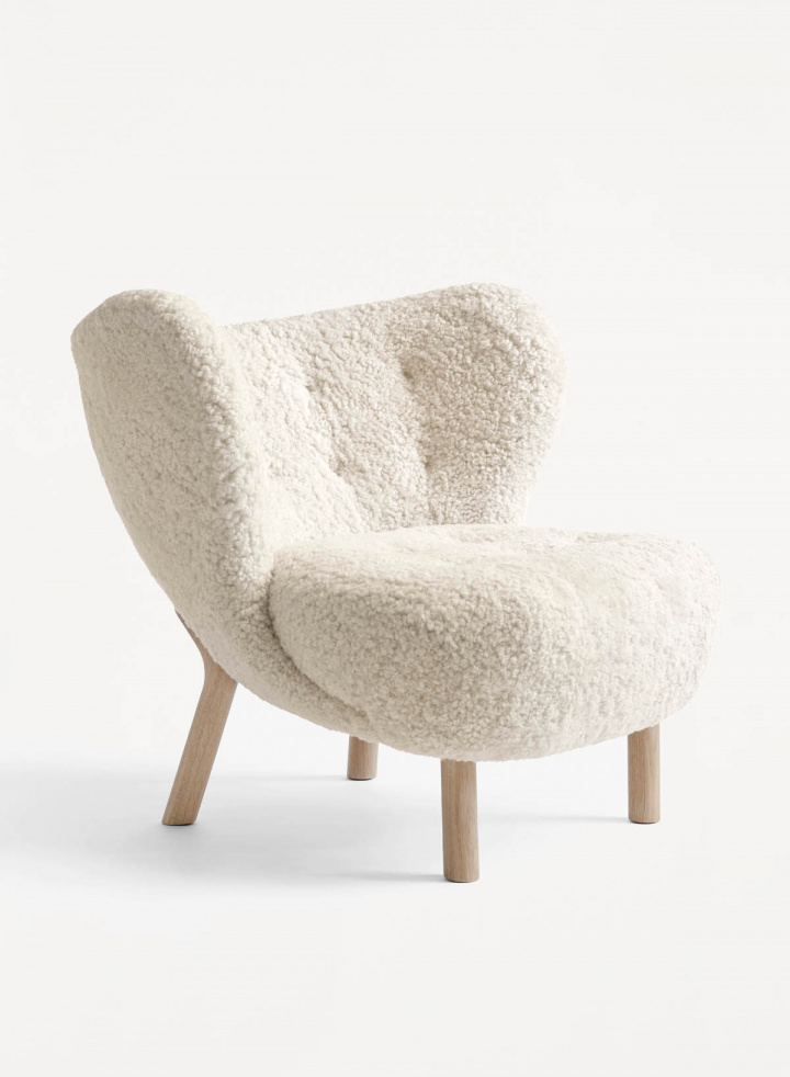 Little Petra VB1 Lounge Chair Sheepskin Moonlight / Oak