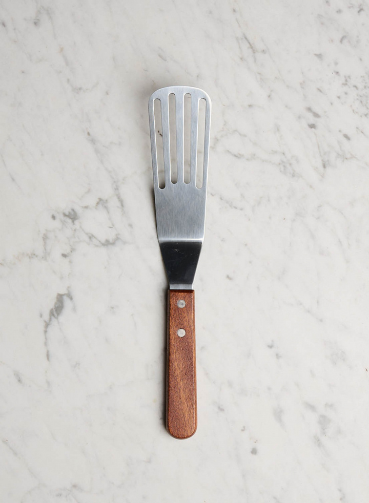 Kitchen Spatula 28 cm Perforated