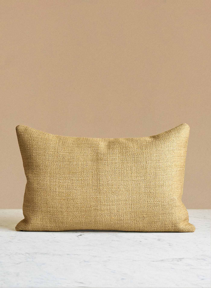 Cushion 40x60 Chalet Antelope in the group Details / Textile / Decorative Pillows at Tambur Store AB (ASTCH533240X60)