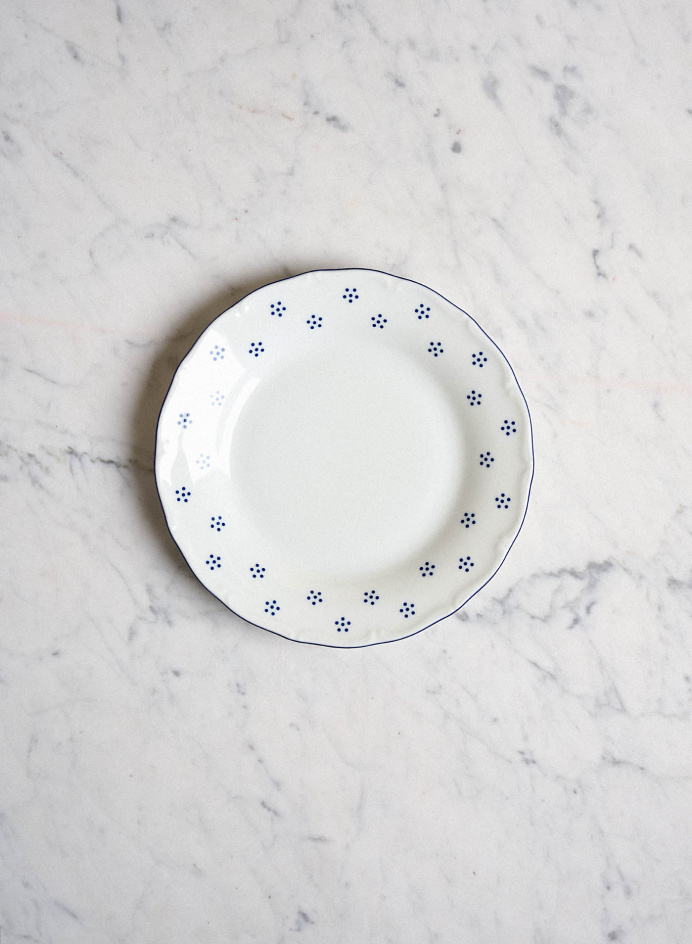 Small plate Verona in the group Kitchen / Porcelain / Side plates at Tambur Store AB (BENVER21191VAL)