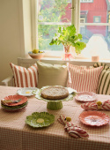 Cake Platter Cosmos