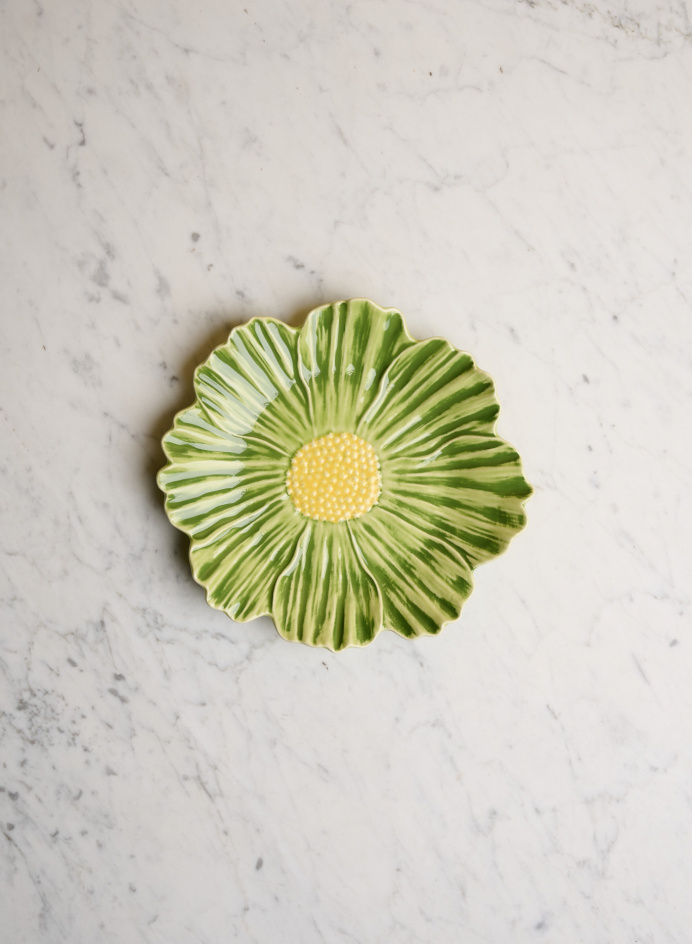 Plate Cosmos in the group KITCHEN / Porcelain / Side plates at Tambur Store AB (BOD65021879)