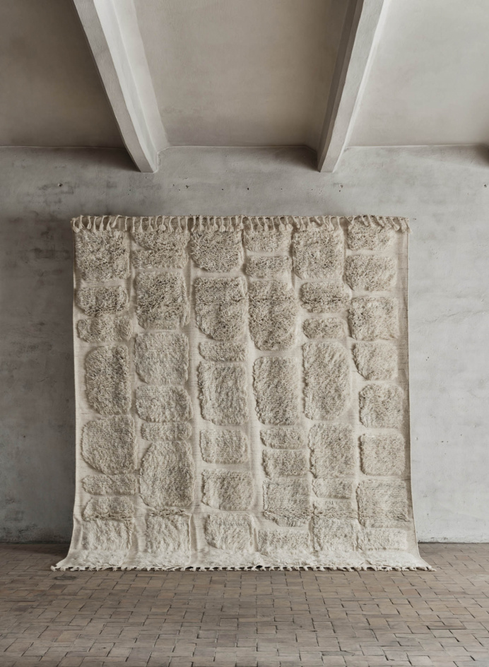 Rug No.5 in the group RUGS & FURNITURE / RUGS / LARGE RUG at Tambur Store AB (CAPNO5230X280V)