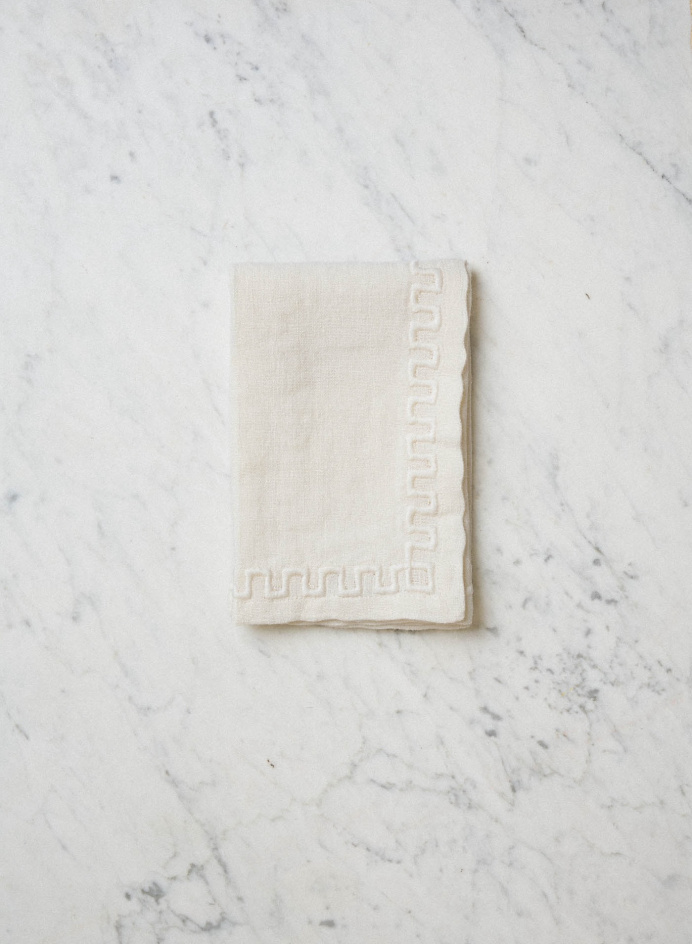Frame Napkin White in the group Kitchen / Table setting / Kitchen Textiles at Tambur Store AB (CAPWFN40x40)