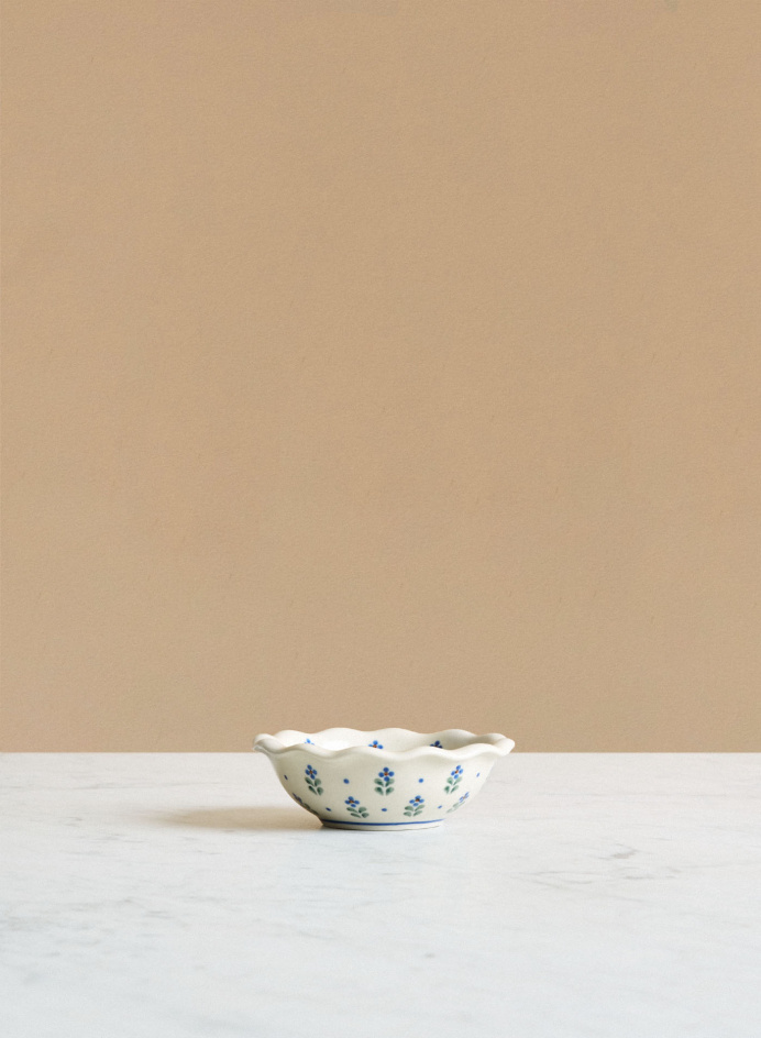 Dessert Bowl Lavender in the group Kitchen / Porcelain / Dessert Bowl at Tambur Store AB (CEA627333)