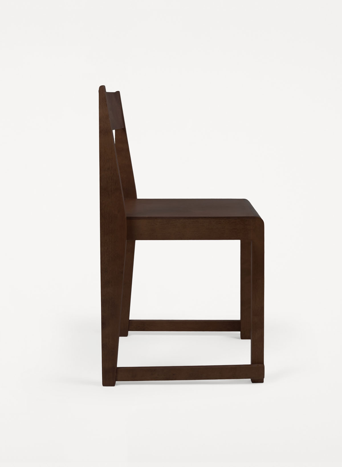 Chair 01 Dark Brown