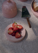 Olive Plate Pink