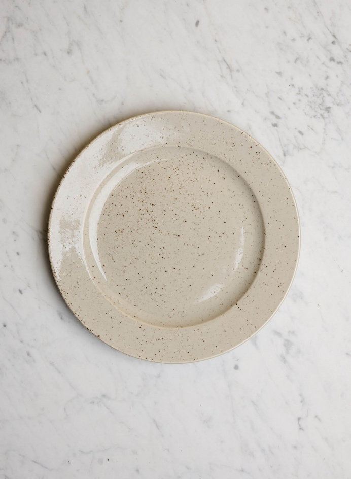 Dinner Plate Natural in the group Kitchen / Porcelain / Dinner Plates at Tambur Store AB (LILLSN2128V)