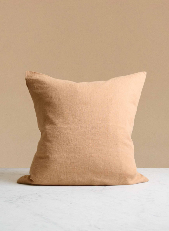 Linen Cushion Hazelnut in the group Details / Textile / Decorative Pillows at Tambur Store AB (LNGBACC03159)