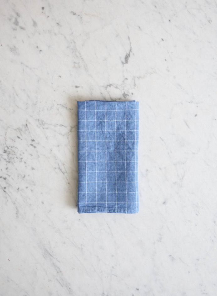 Linen Napkin Blue School Check in the group Kitchen / Table setting / Kitchen Textiles at Tambur Store AB (LNGSTTN22349)
