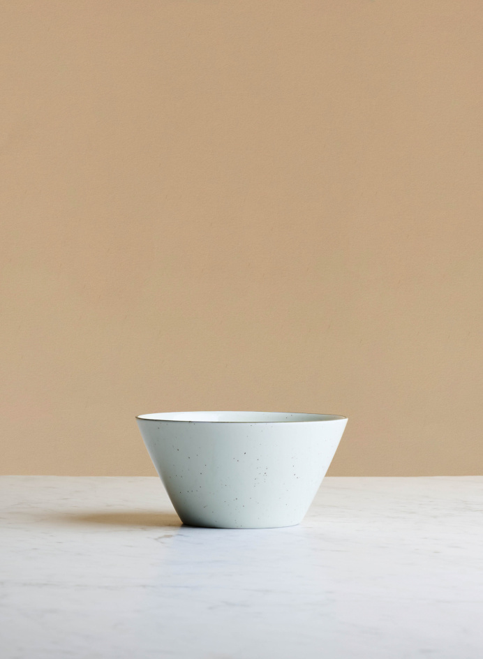 Soup Bowl Ovanåker Brown in the group KITCHEN / Porcelain / Sallad Bowls at Tambur Store AB (MAN990a)