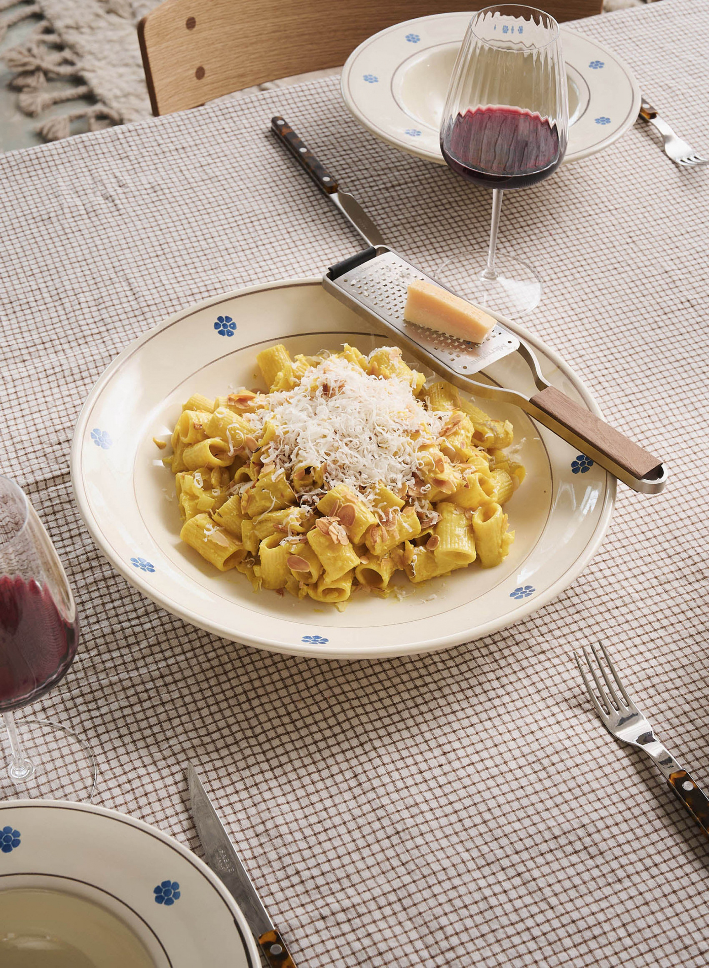 Grater Medium Walnut Grater Medium Walnut