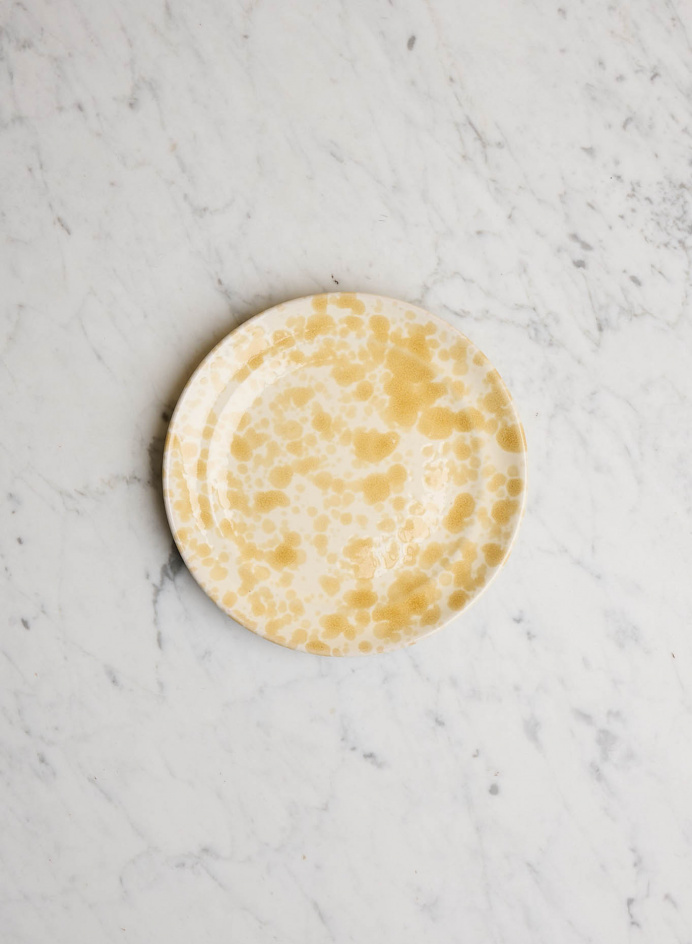 Plate Spruzzi Ambra in the group Kitchen / Porcelain / Side plates at Tambur Store AB (NFS2018SMG)