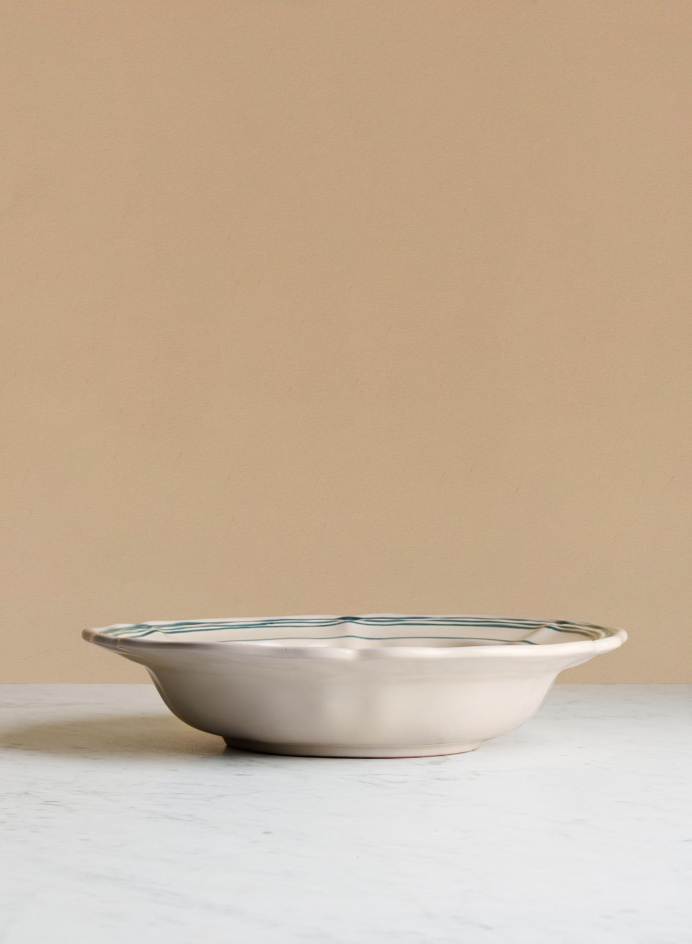 Server Baccellato Verde in the group Kitchen / Porcelain / Serving bowls at Tambur Store AB (NFS20BF314RV)