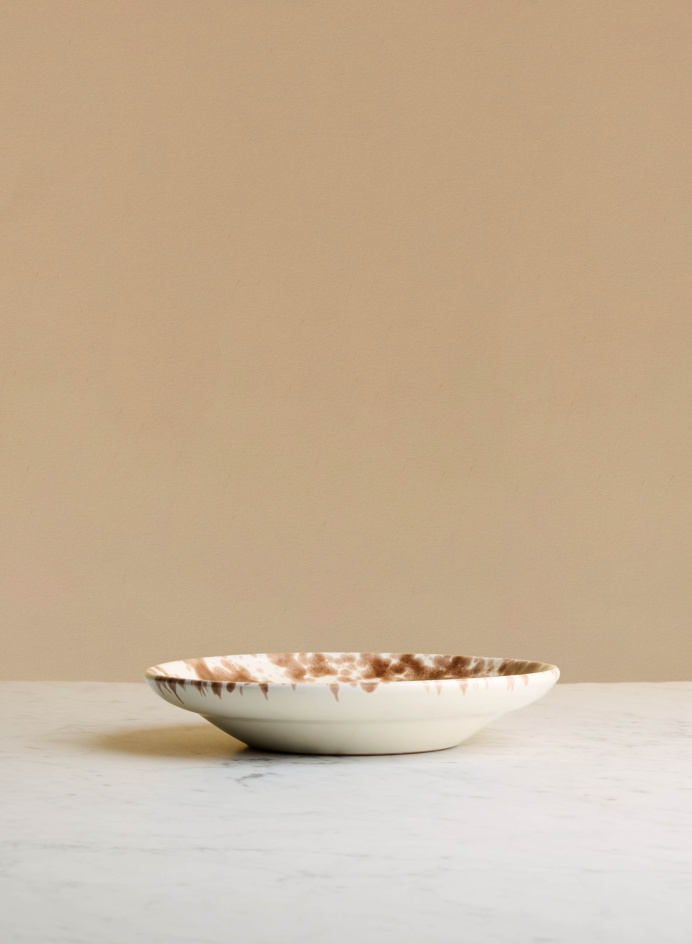 Deep Plate Spruzzi Cioccolato in the group Kitchen / Porcelain / Deep plates at Tambur Store AB (NFS20F23SMMA)