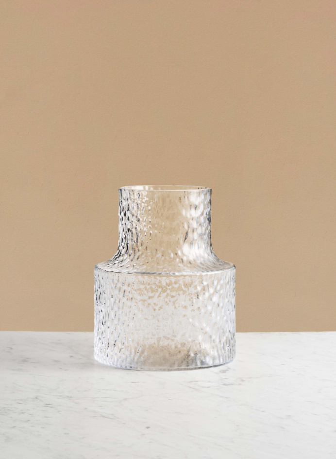 Kolonn Vase Medium in the group DETAILS / DECORATIONS / VASES at Tambur Store AB (SKR9701)