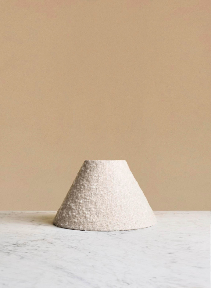 Lamp Shade Cono Piccolo Ivory in the group Lightning / Lamp Shades at Tambur Store AB (TAMU25TO3213)